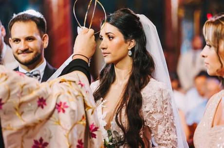 heartfelt wedding principal hall with romantic details_35