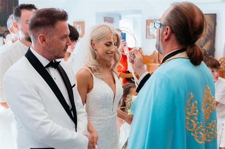 chic summer wedding breathtaking lazarou beach sifnos_23