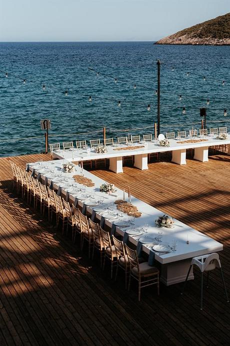 chic summer wedding breathtaking lazarou beach sifnos_34