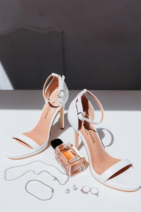 chic summer wedding breathtaking lazarou beach sifnos_14