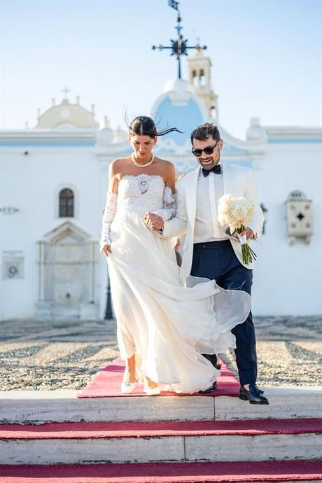 lovely wedding tinos unique florals_11