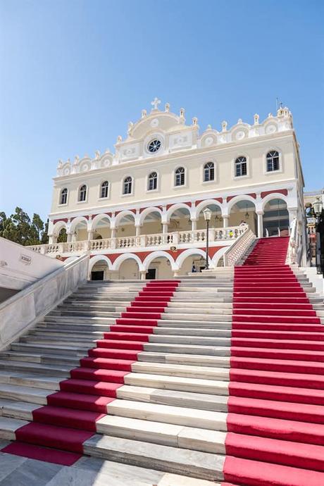 lovely wedding tinos unique florals_19