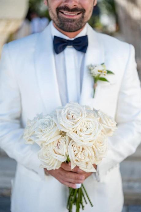 lovely wedding tinos unique florals_20