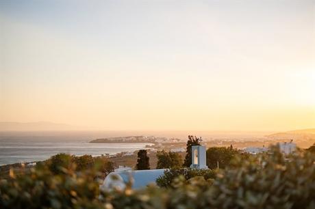 lovely wedding tinos unique florals_39