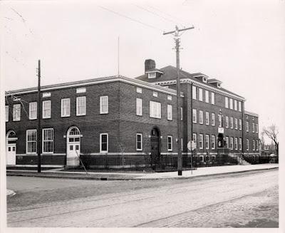 READERS' COMMENTS ABOUT SETTLEMENT HOUSE GIRL