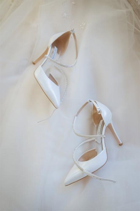 romantic winter wedding drama_18