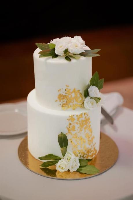 romantic winter wedding drama_34