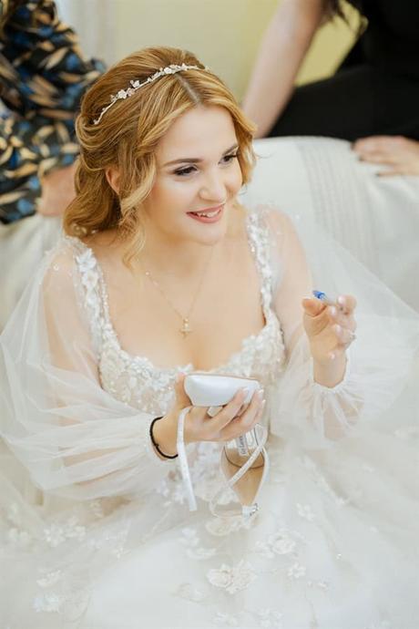 romantic winter wedding drama_19