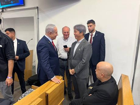 embarrassing (for the country) visit embarrassing (for the country) visit