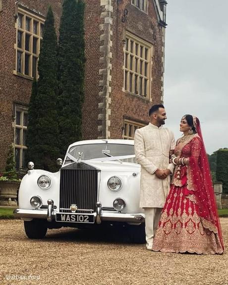 wedding car hire london brides circle white retro premium car bride in red dress atbeauford