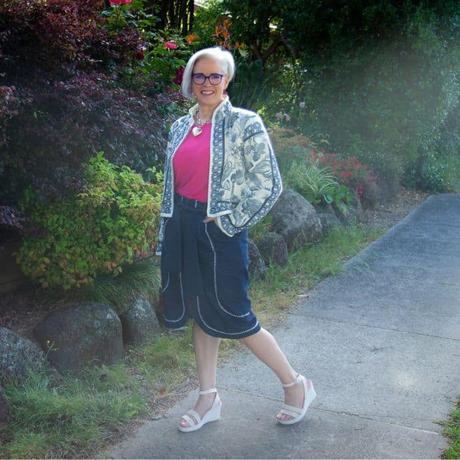 how to wear a navy that's darker than your ideal value