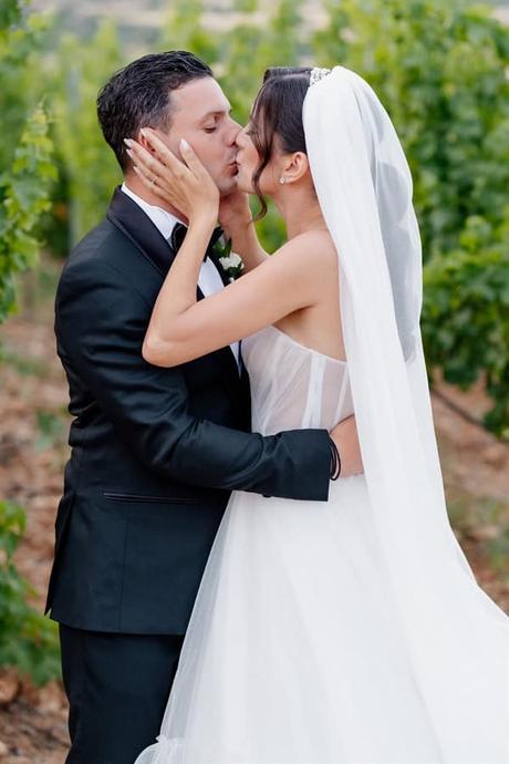 summer-wedding-drama-with-lovely-details_12