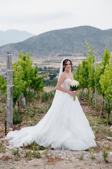 summer-wedding-drama-with-lovely-details_13