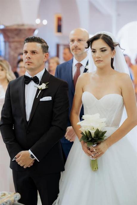 summer-wedding-drama-with-lovely-details_26