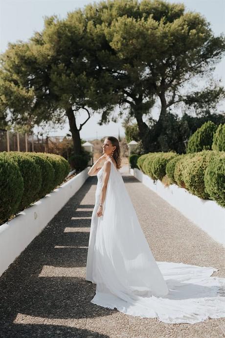 elegant-outdoor-wedding-with-candles-white-floral-details_14