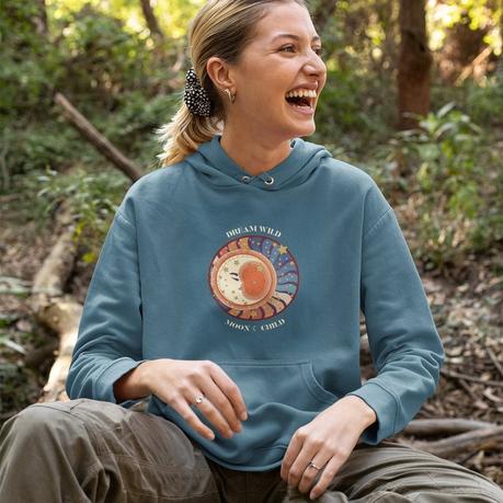 Outfit Clothes: Gildan Sweatshirt Styles & Comfort Guide gildan sweatshirt