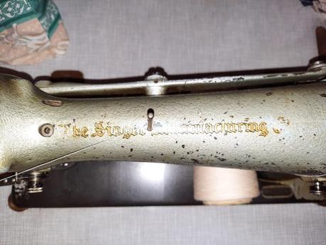 Our Singer 31K15 industrial sewing machine