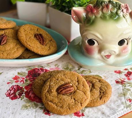 Molasses Cookies (SMALL BATCH) Molasses Cookies (SMALL BATCH)