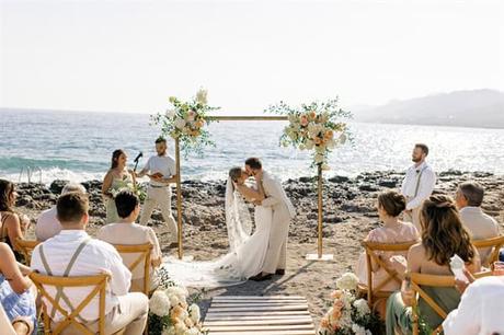 sun-kissed-ceremony-with-citrus-details-by-the-sea_28