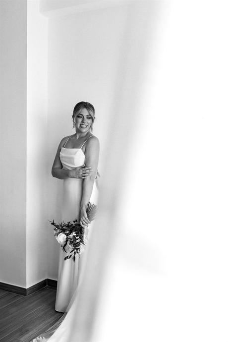 sun-kissed-ceremony-with-citrus-details-by-the-sea_18