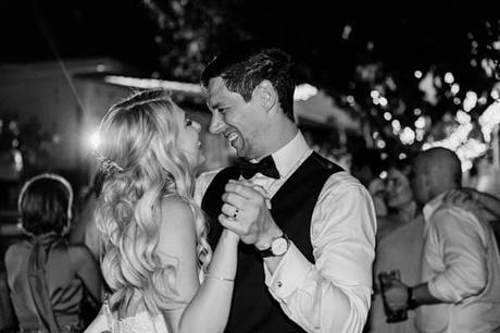 timeless-style-understated-luxury-lefkada_34