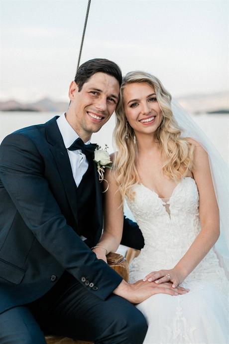 timeless-style-understated-luxury-lefkada_12