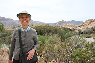 THINK OUTSIDE THE BOOK: Presentation to Teachers at the Southern Nevada Early Childhood Conference THINK OUTSIDE THE BOOK: Presentation to Teachers at the Southern Nevada Early Childhood Conference