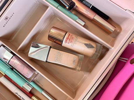 How to Edit Your Perfect Everyday Makeup Bag How to Edit Your Perfect Everyday Makeup Bag