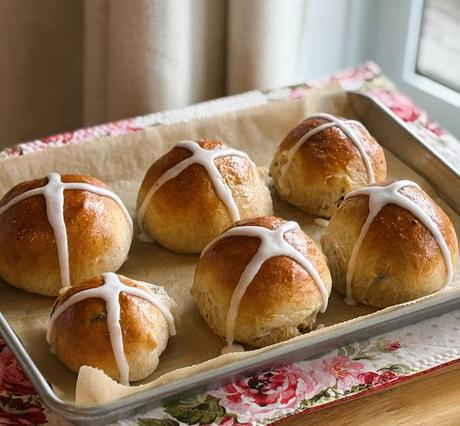 Hot Cross Buns (small batch) Hot Cross Buns (small batch)
