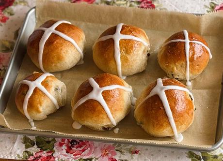 Hot Cross Buns (small batch) Hot Cross Buns (small batch)