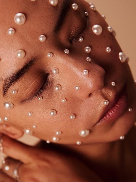 At-Home Facials Revisited: A Professional's Perspective on Modern Tools and Techniques At-Home Facials Revisited: A Professional's Perspective on Modern Tools and Techniques