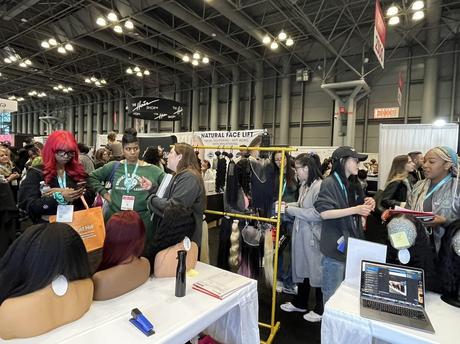 Alipearl at the International Beauty Show New York Alipearl at the International Beauty Show New York