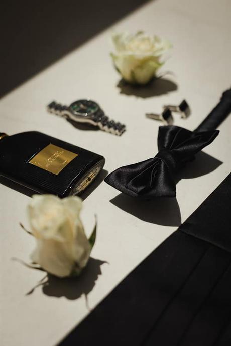 Minimal chic summer wedding on the beautiful island of Tinos | Nadia & Spyros minimal-chic-summer-wedding-beautiful-island-tinos_19