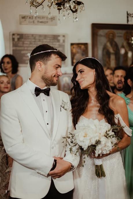 Minimal chic summer wedding on the beautiful island of Tinos | Nadia & Spyros minimal-chic-summer-wedding-beautiful-island-tinos_29