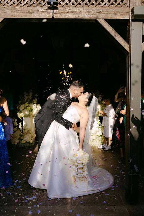 modern-elegance-bold-black-details-chic-nicosia-wedding_22