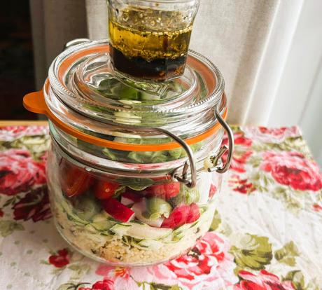 Salad Pot