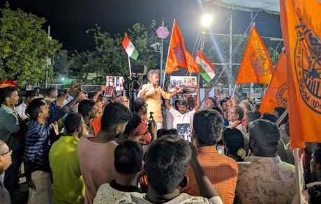 Triplicane paid homage to victims of terror at Pahalgam