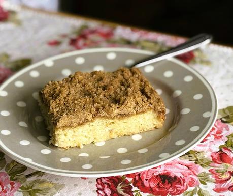 Banana Crumb Cake