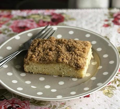 Banana Crumb Cake