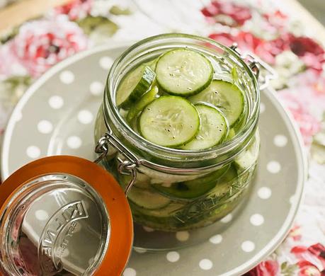 Amish Refrigerator Pickles