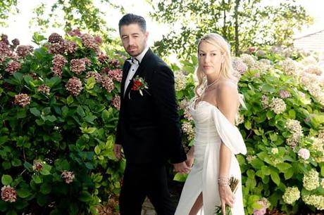 A romantic summer wedding with bright blooms | Evaggelia & George