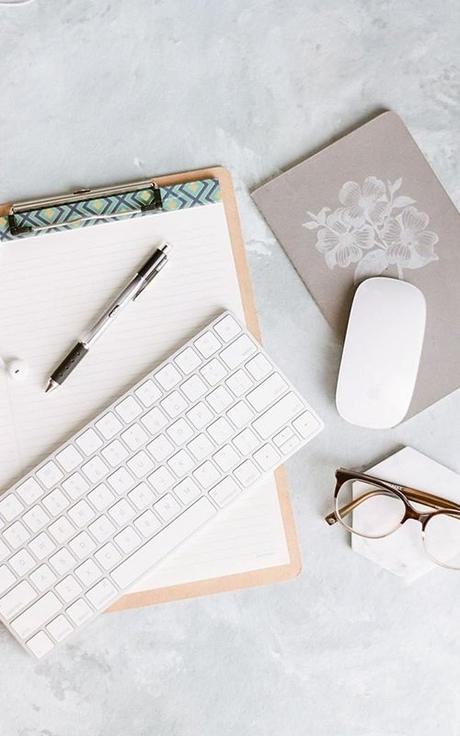 Managing Wedding Planning Stress: Expert Tips