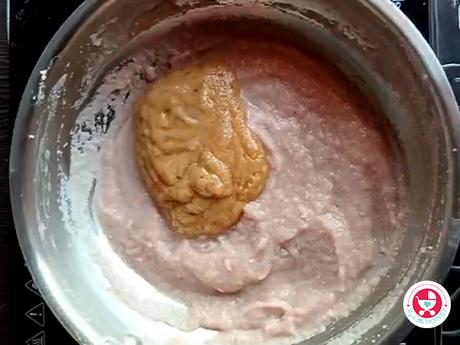 Nutritious Red Banana Poha Porridge for babies