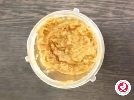 How to Make Red Banana Dates Puree for Babies at Home How to Make Red Banana Dates Puree for Babies at Home