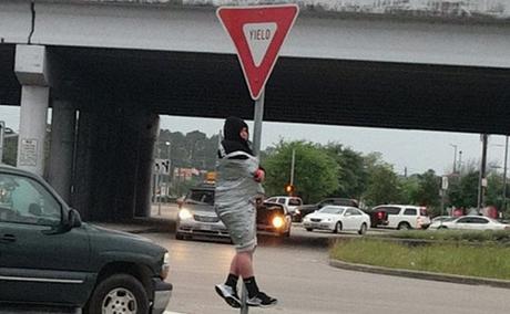 10 of the Craziest Things People Have Done After Losing a Bet 10 of the Craziest Things People Have Done After Losing a Bet