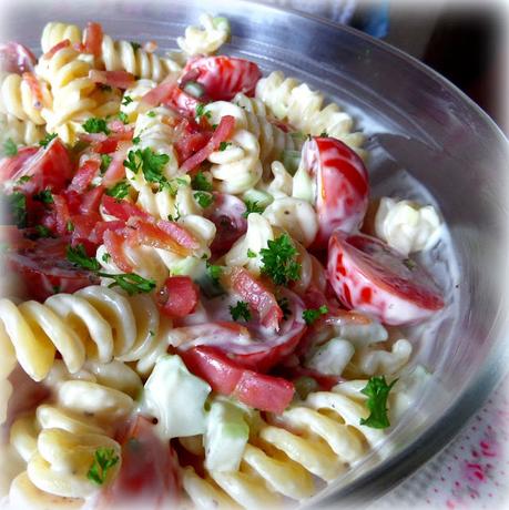 Bacon & Tomato Pasta Salad Bacon & Tomato Pasta Salad