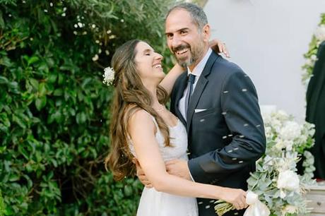 Summer wedding in Athens with romantic details | Victoria & George