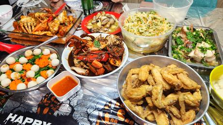 A family day and her first aerial hammock class - Angel is 15! A family day and her first aerial hammock class - Angel is 15!