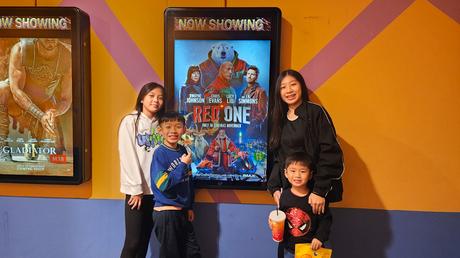 A family day and her first aerial hammock class - Angel is 15! A family day and her first aerial hammock class - Angel is 15!