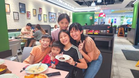 A family day and her first aerial hammock class - Angel is 15! A family day and her first aerial hammock class - Angel is 15!